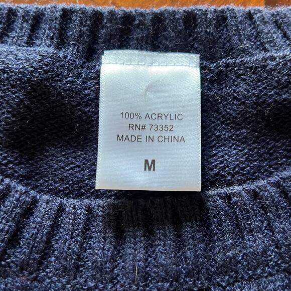 Navy Blue and White Fuzzy Snowflake Sweater Woman Size Medium Slouchy - Picture 5 of 9